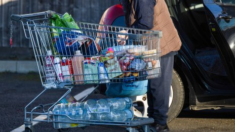 Скокът в цените на храните във Великобритания заплашва да върне инфлационните страхове