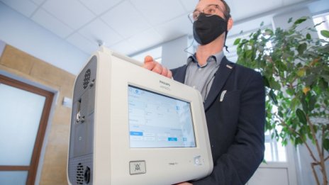 ЦКБ дари осем дихателни апарата на болници в седем града