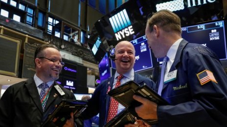 Американските пазари продължават рекордната си серия в понеделник