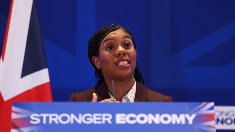 Торите: При победа на изборите отменяме забраната за коли с изкопаеми горива