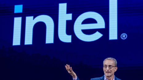 Intel очаква да достигне 1 млрд. долара общи приходи от софтуер до края на 2027 г.