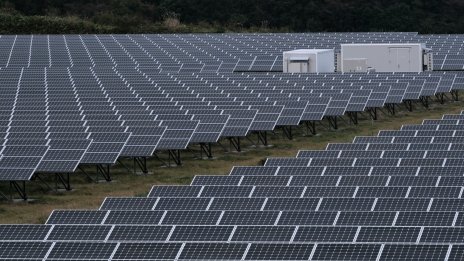 Производители на слънчеви панели в Европа поискаха спешна подкрепа от ЕС