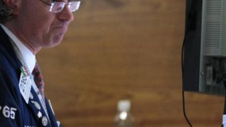 Борсите в САЩ затвориха на 10-седмичен връх