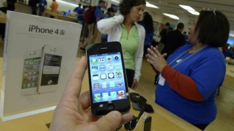 Samsung иска да забрани продажбите на iPhone 4S в Австралия и Япония