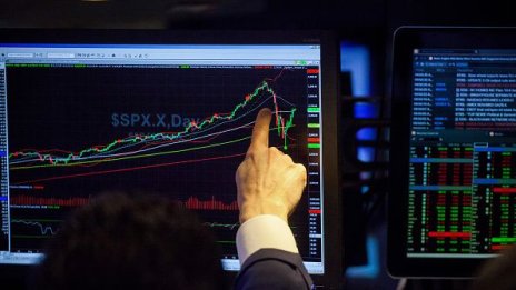 Wall Street затаява дъх в очакване на изказването на Джером Пауъл*