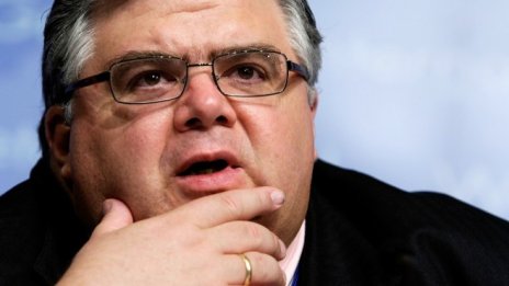 Агустин Карстенс: Властите да реагират срещу балона на биткойна