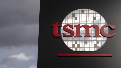 Приходите на тайванската TSMC растат с най-бързия си темп от 2022 г.