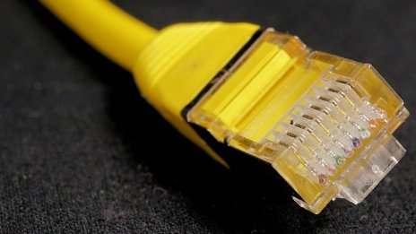 Русия пренасочва към своите мрежи интернет трафика в окупиран район на Украйна