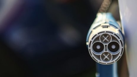 Германските автоконцерни удвояват дела си на електромобилния пазар в Китай