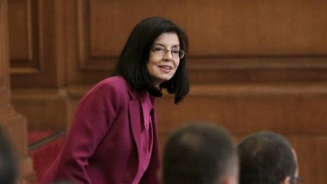 Кунева: Антикорупционният дебат се нуждае от повече аргументи и обща национална цел
