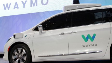 Waymo иска отлагане на делото с Uber