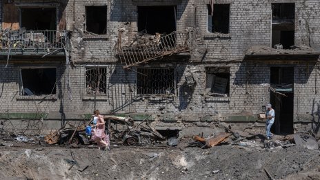 Прогноза: Икономическите перспективи на Украйна се влошават под натиска на руските дронове и ракети