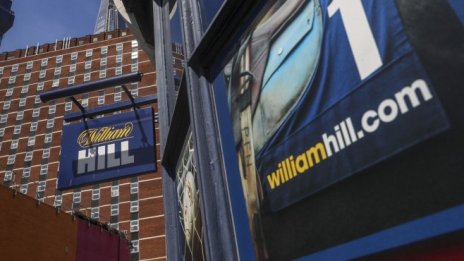 Caesars и Apollo влизат в битка за William Hill