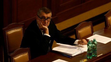 Чехия започна процедура за отнемане имунитета на фаворита за следващ премиер