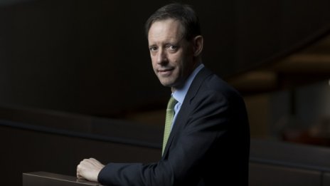 Шефът на De Beers: Предлагането на диаманти вече е достигнало пика си