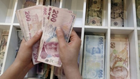 Анкара укрепва финансите си с мащабен трансфер на кеш от централната банка