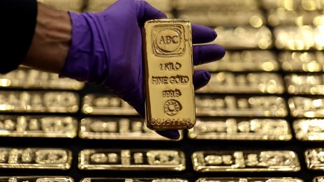 Newsweek: Възходът на златото е сигнал за криза в световната финансова система