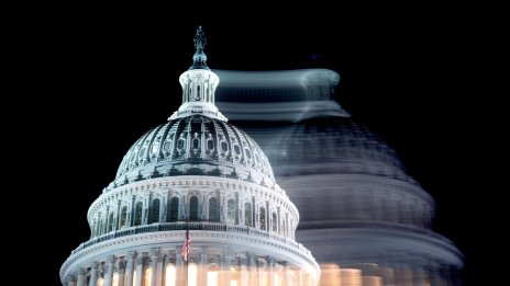 Сенатът в САЩ прие законопроект за край на бюджетната парализа