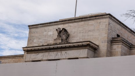 Имат ли всъщност принос централните банкери за забавянето на инфлацията?