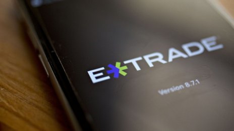 Morgan Stanley купува E*Trade в най-мащабната сделка за щатска банка от кризата