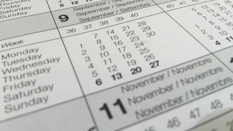 Поправката за отработването на празниците влиза в парламента