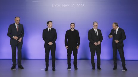 Европа е изправена пред най-трудния момент в опитите си да избегне разрив със САЩ