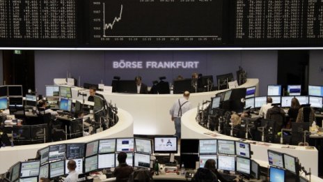 DAX затвори под психологическата граница от 10 хил. пункта