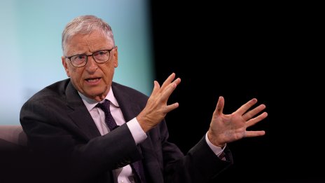 Бил Гейтс е готов да инвестира още милиарди в ядрена енергия