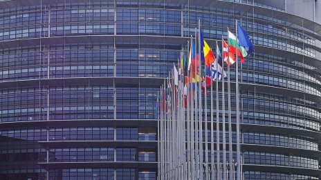 Под 60% от българите виждат ползи от членството си в ЕС