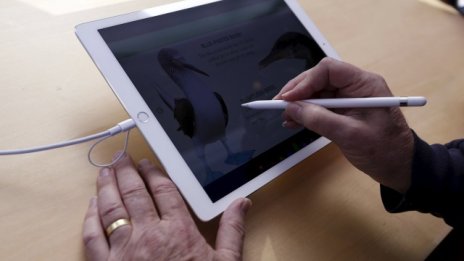 Защо Goldman Sachs вярва в Apple