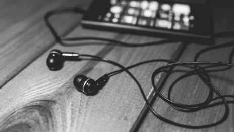 WeTransfer - новият конкурент на Spotify и Apple Music