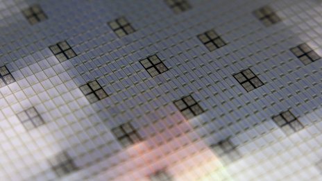 Нова криза с чиповете застига автомобилната индустрия