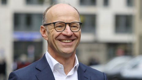 Volkswagen може да качи на борсата своя бизнес с батерии до две години