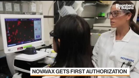 Novavax получава първо разрешение за прилагане на ваксината си