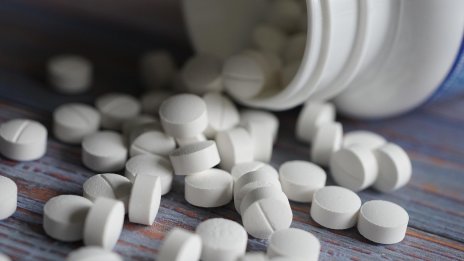 Има ли риск само "правилните аптеки" да работят с НЗОК?