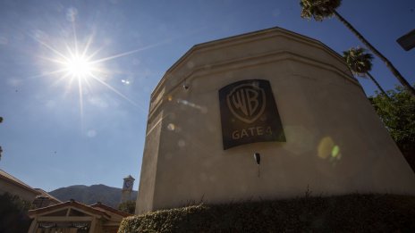 Две от най-големите медийни компании в света преговарят за сливане