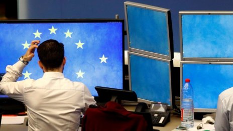 Европейските борси почти застинаха в очакване на новини за Brexit 