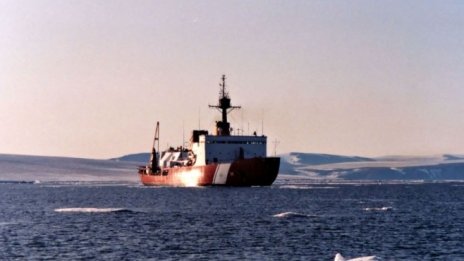 Планът на ЕС да разчита на Гренландия за редките метали се препъва в новия кабинет