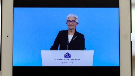 ЕЦБ очаква ускоряване на фалитите	