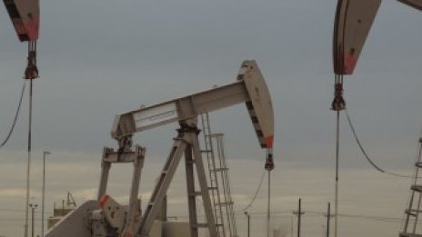 Цените на петрола се повишават в очакване на срещата на ОПЕК+*