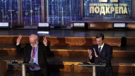 Предизборно: Премиерът обеща заплатите да се повишат с 10% и догодина