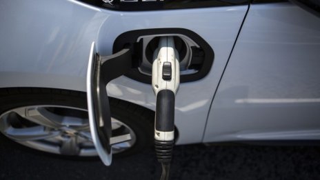 Около 25% от американците са готови да купят електромобил