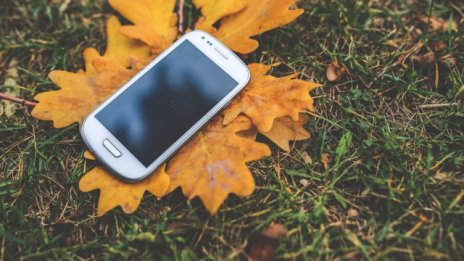 Samsung и Apple продължават да доминират на пазара на смартфони