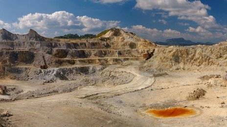 Канадска компания ще съди Румъния за 4,4 млрд. долара за неизградена златна мина