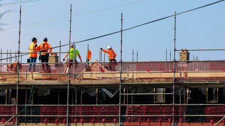 Февруари е бил силен за строителството в България