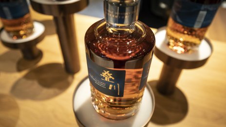 Pernod очаква приходите ѝ да спаднат през есента