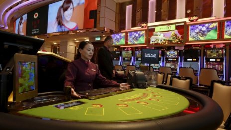 Икономиката на Макао се срина с 26,4%