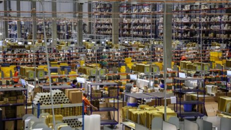 Икономиката на Стария континент се е разраснала с близо 5% в края на 2021 г.