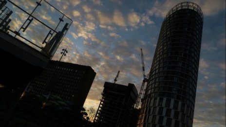 Британското строителство се свива за пръв път от над една година