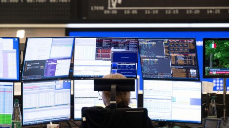 Червена вълна заля европейските борси